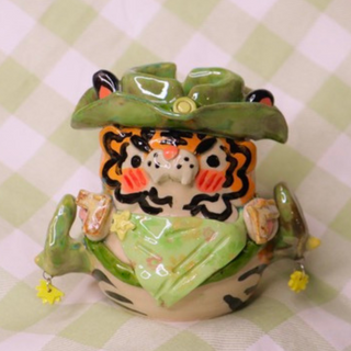 Dark Green Cowboy Tiger Vase - Medium Ceramic Vase
