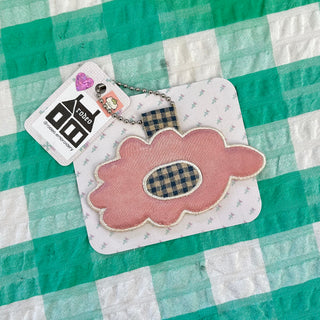 Ditsy Daisies - Applique Keychain