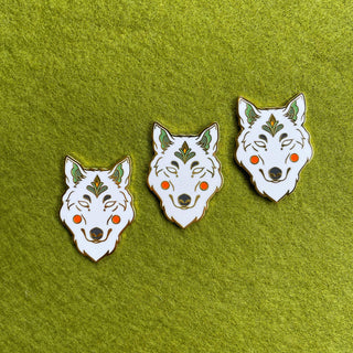 White Wolf - Enamel Pin 