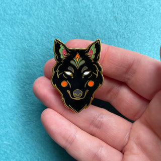 Black Wolf - Enamel Pin