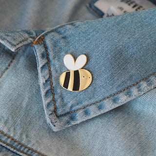 Bee Glitter Enamel Pin-Stash World